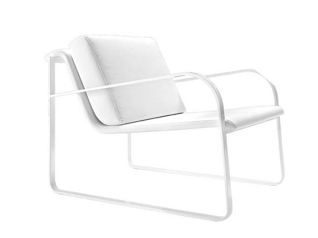 Upholstered leather easy chair with armrests | Bugatti by Sovet