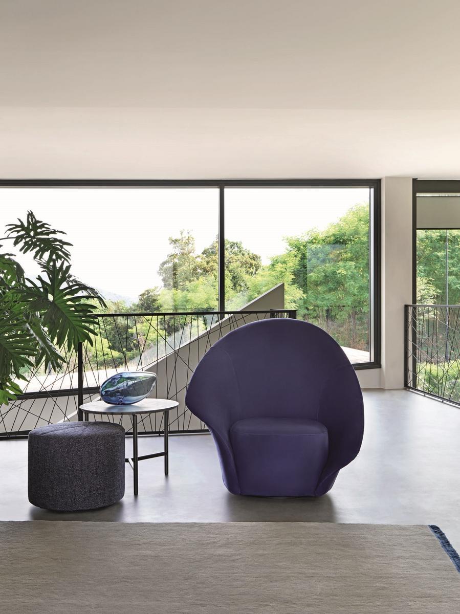 Swivel upholstered easy chair | Lilia by Flou