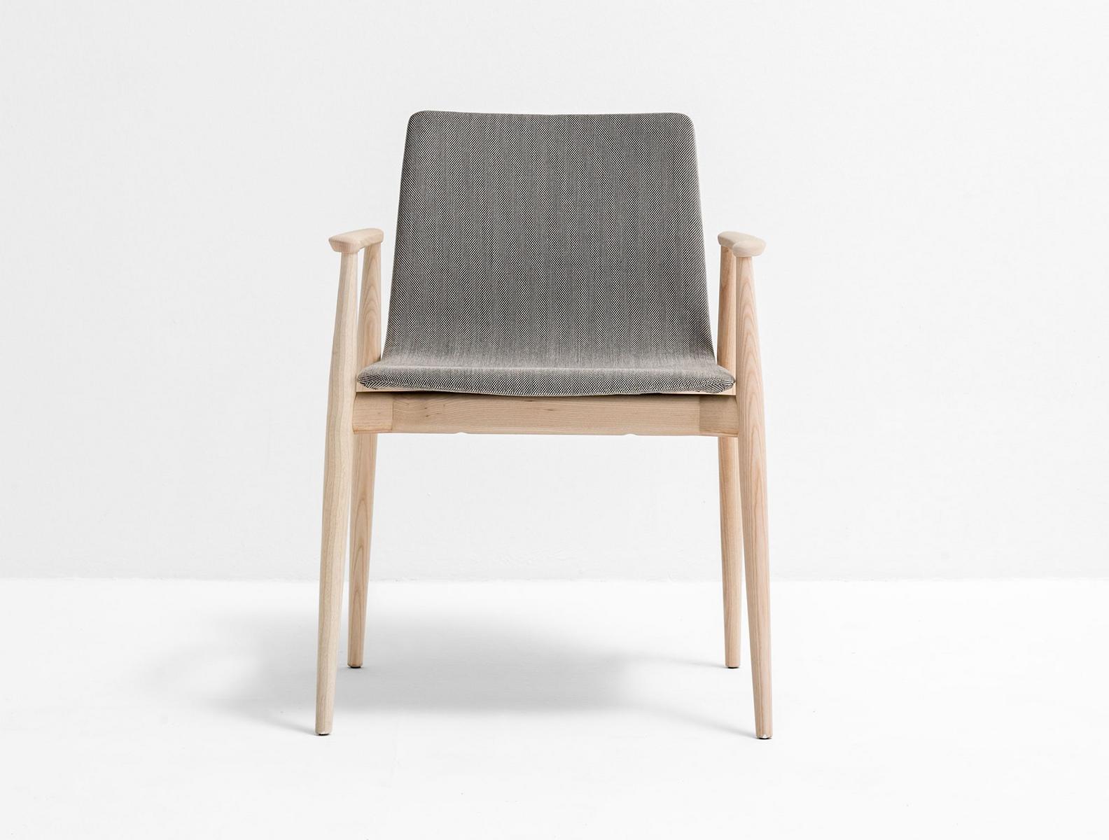 Upholstered fabric easy chair | Malmö 296 by Pedrali