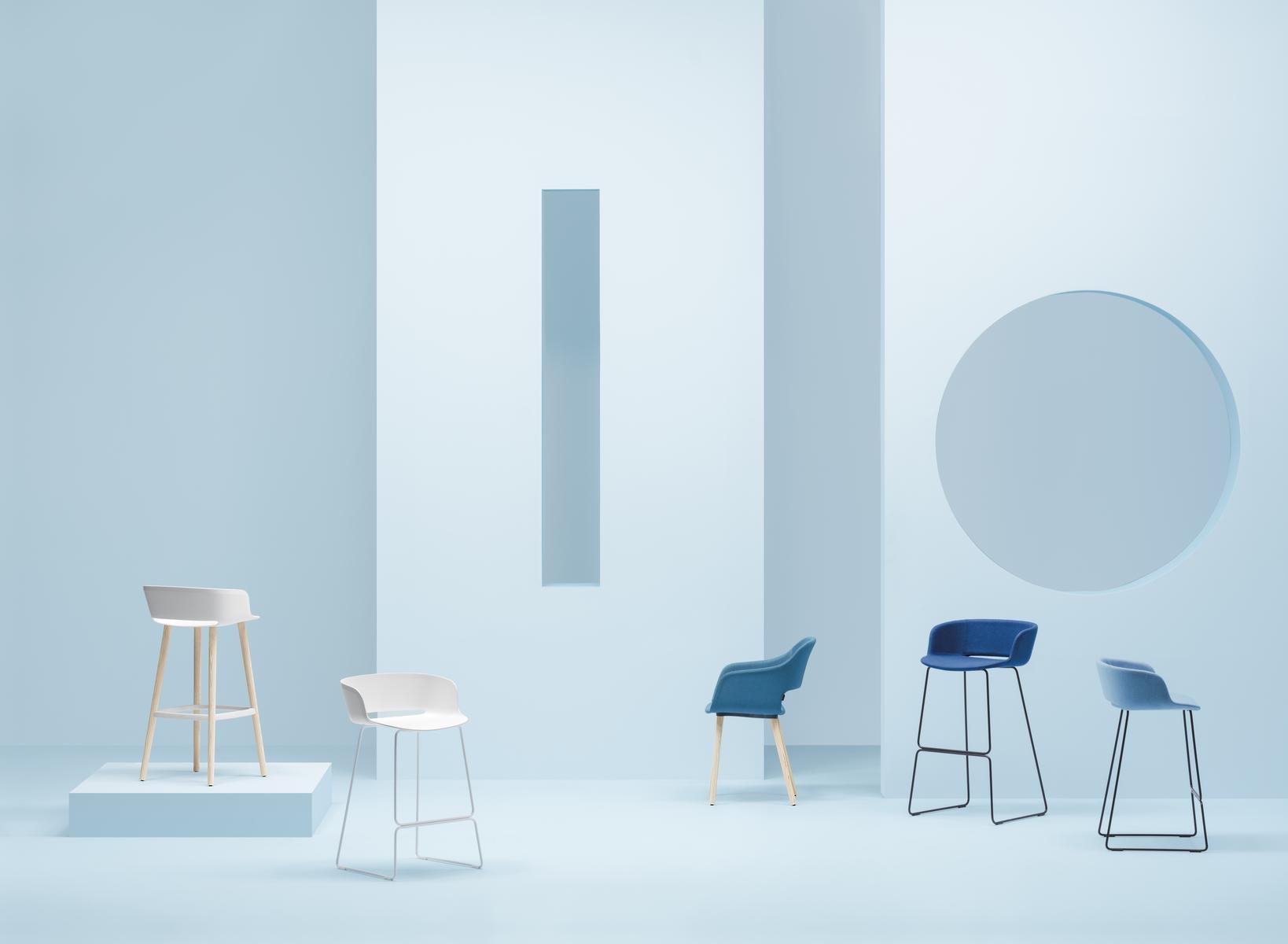 Sled base fabric stool with back | Babila 2748/2 by Pedrali