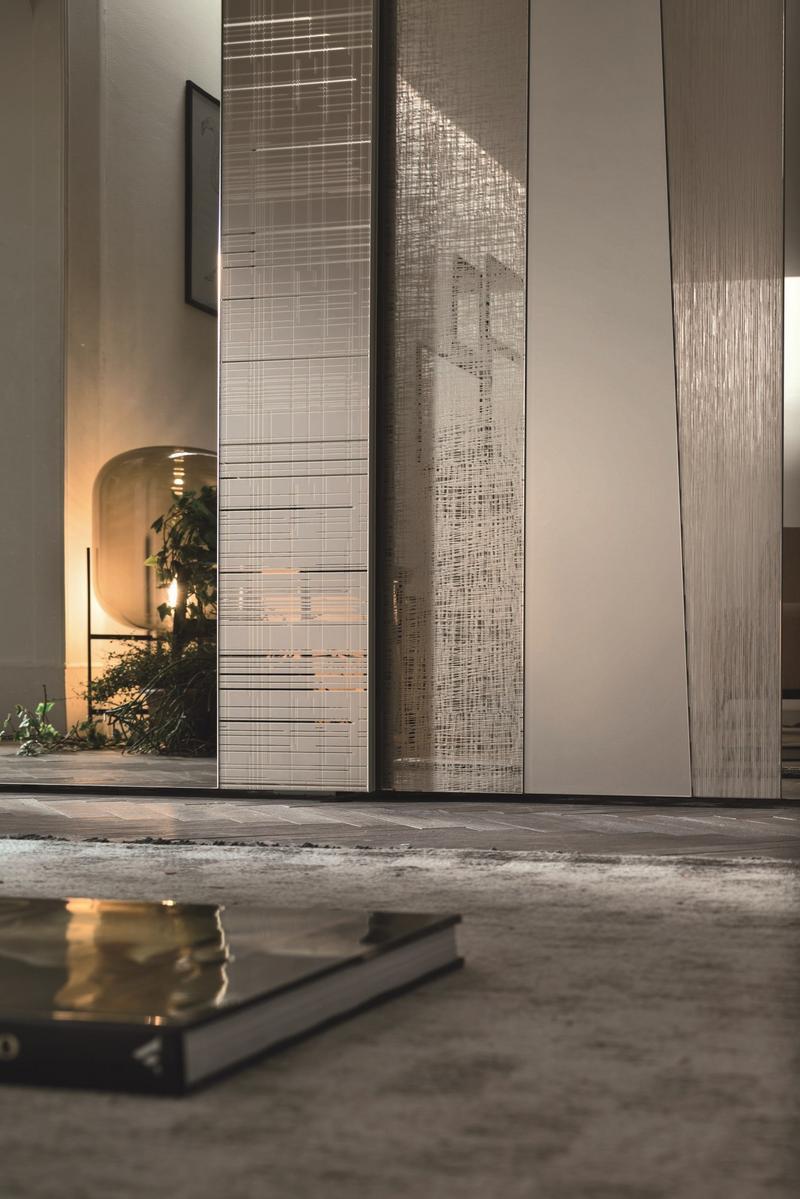 Wardrobe with sliding doors | Madras by Tomasella