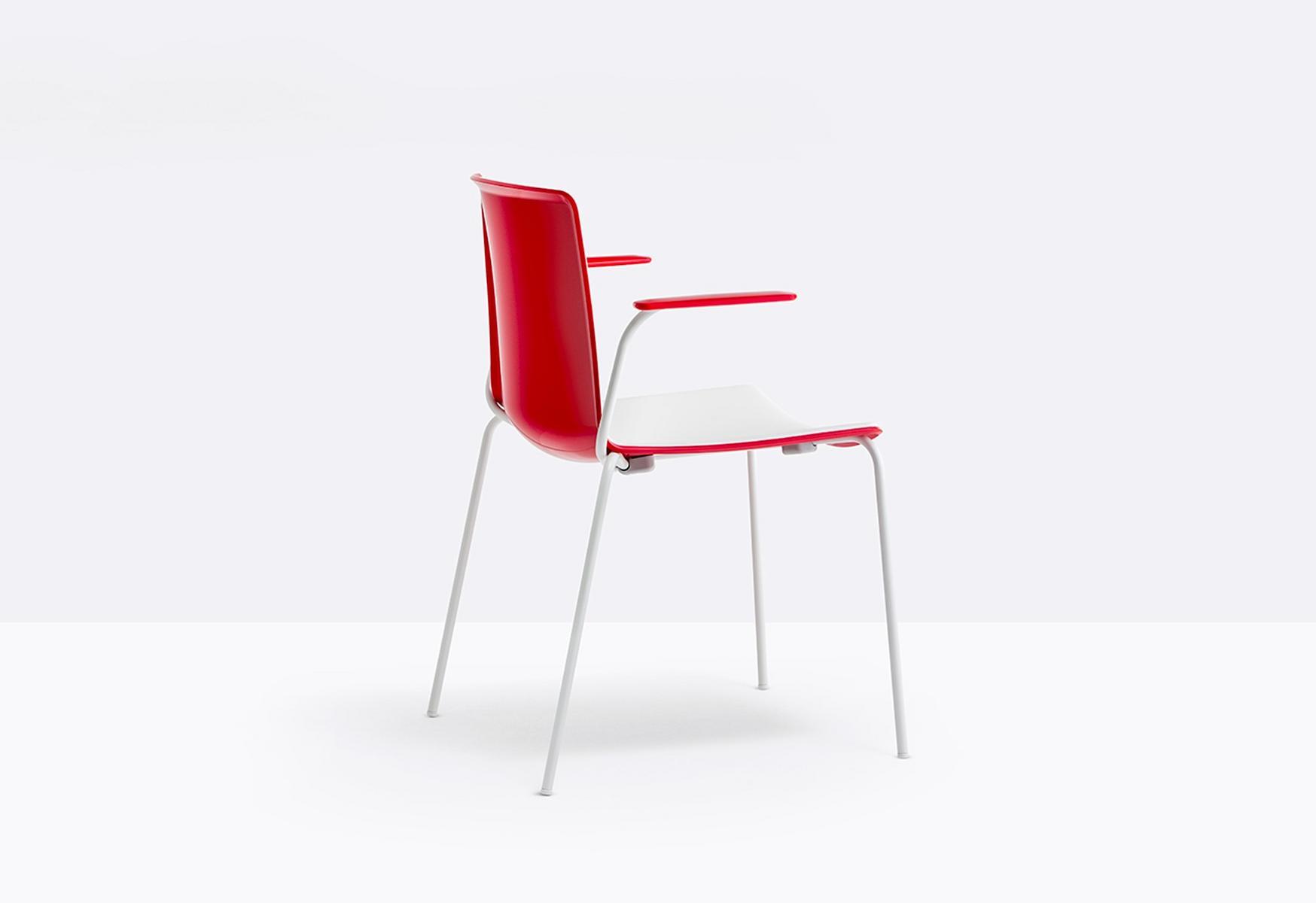 Stackable plastic restaurant chair with armrests | Tweet 895 by Pedrali