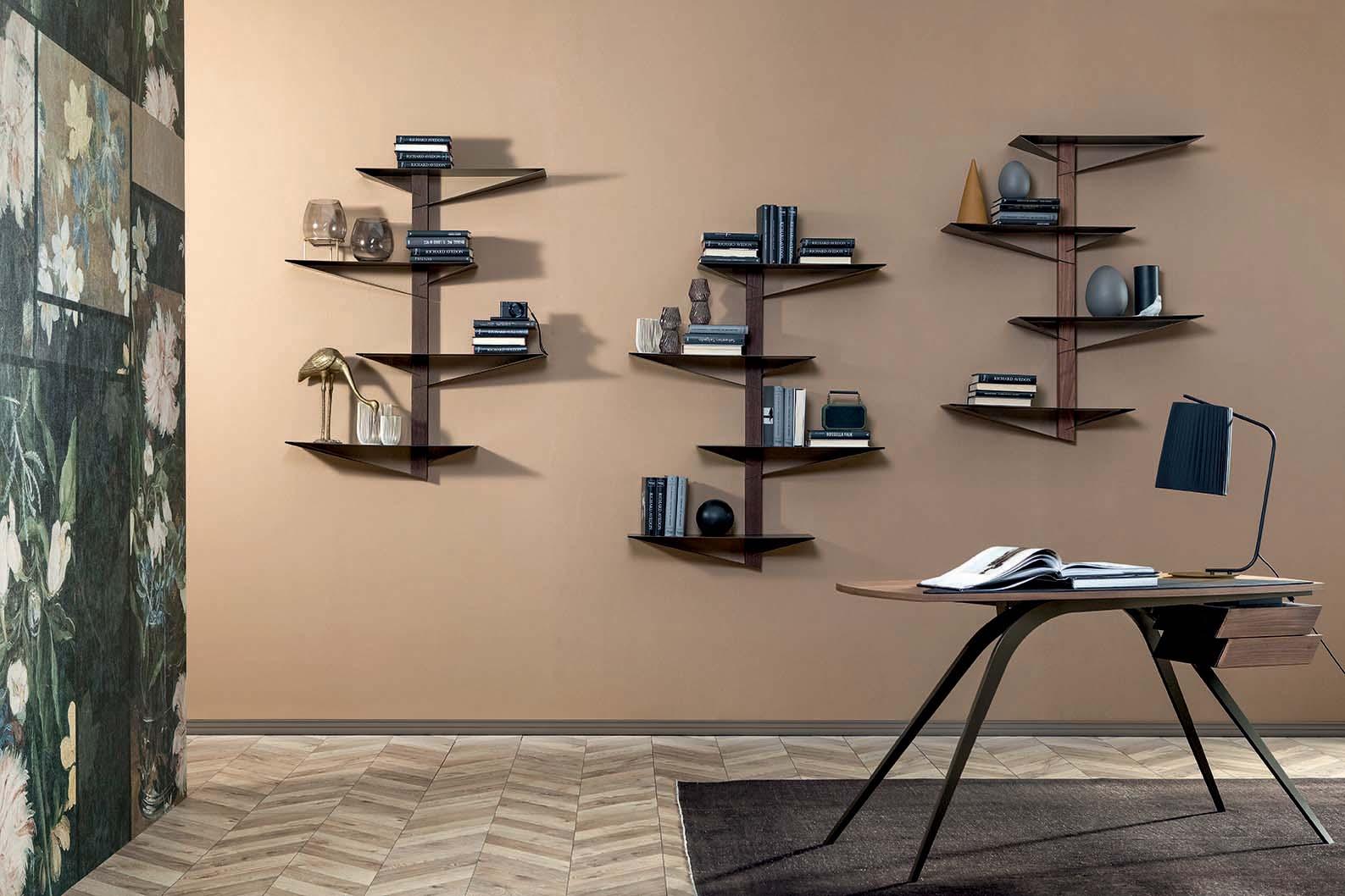 Wall-mounted painted metal bookcase | Albatros by Tonin Casa
