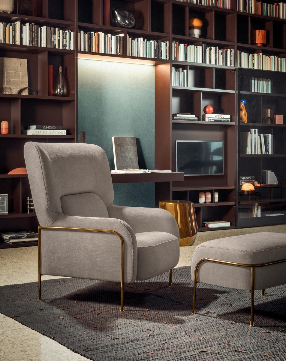 Bergere armchair with armrests | Platea by Pianca