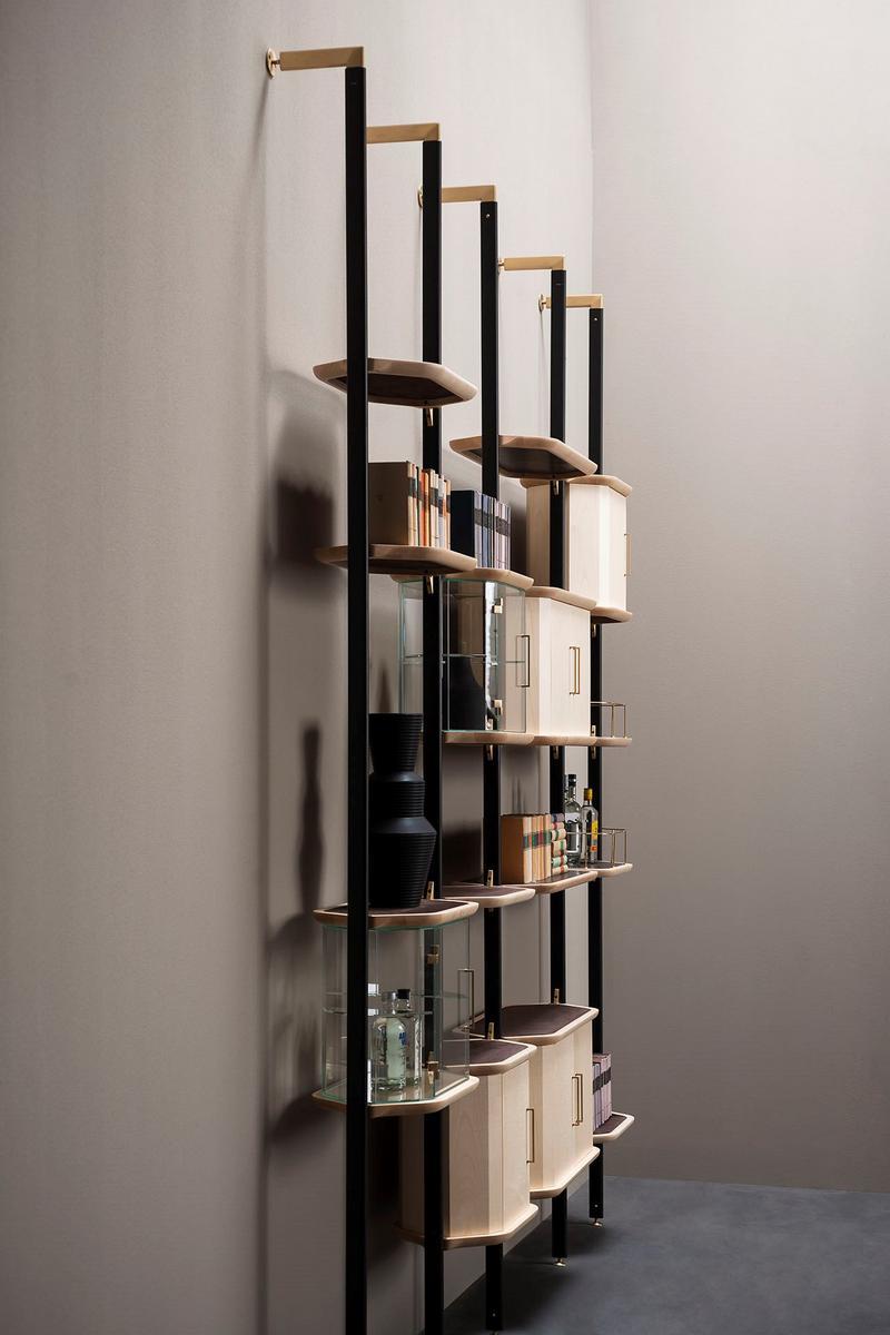 Wall-mounted metal bookcase | Libelle by Baxter