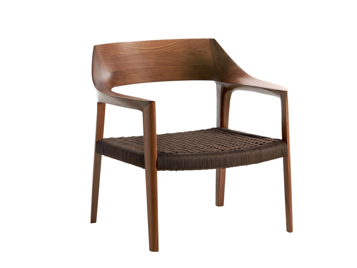 Wooden easy chair with armrests | Scheggia by Potocco
