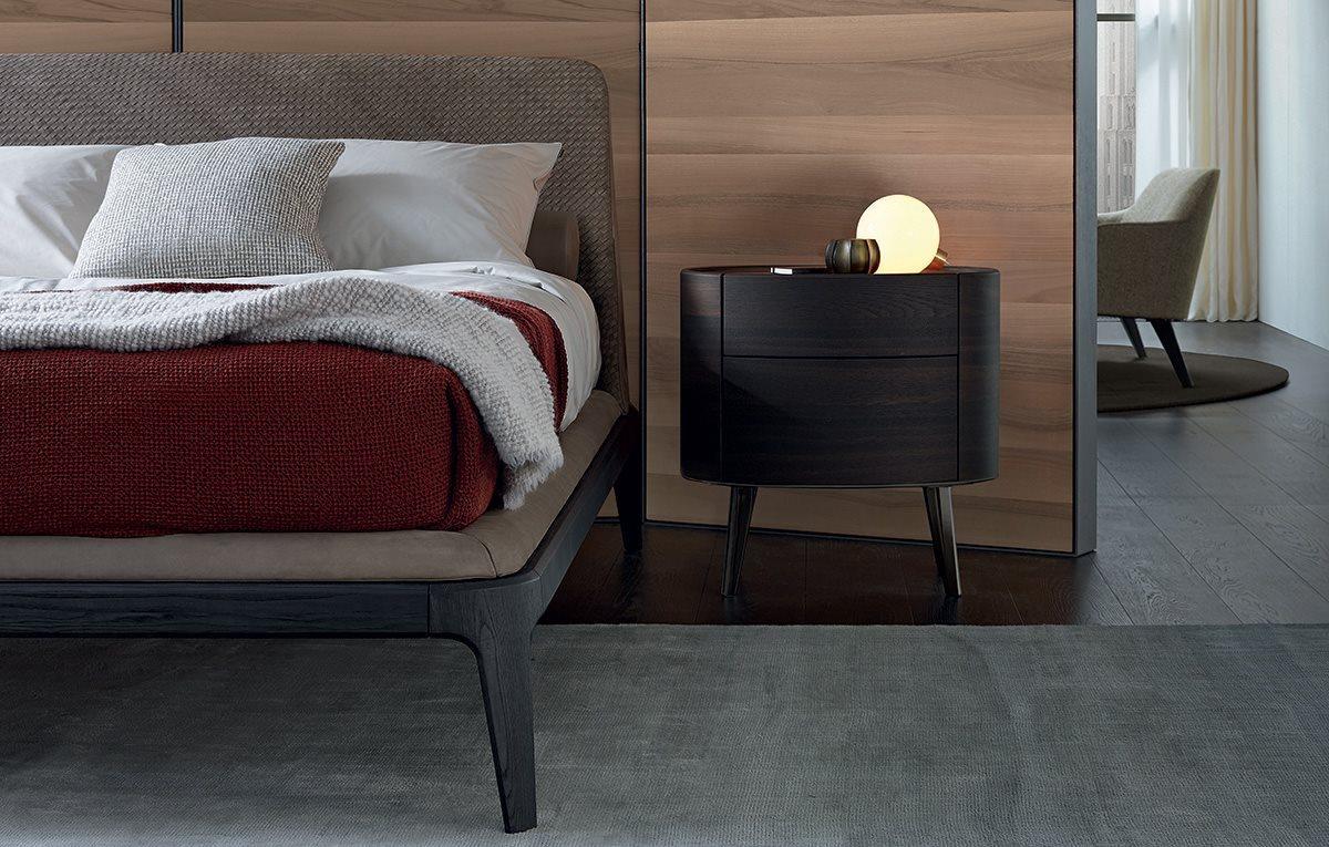 Oval wooden bedside table with drawers | Kelly by Poliform