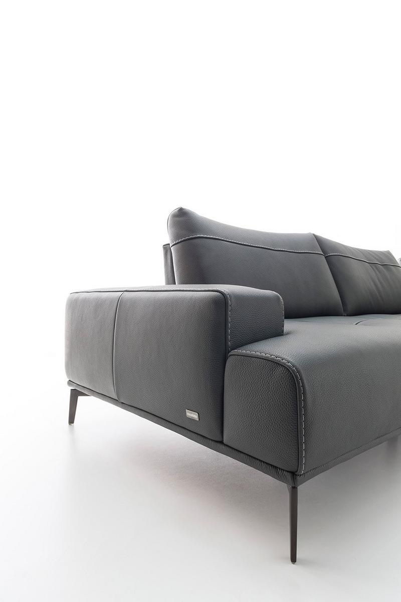 Sectional sofa | Egeo by Nicoline