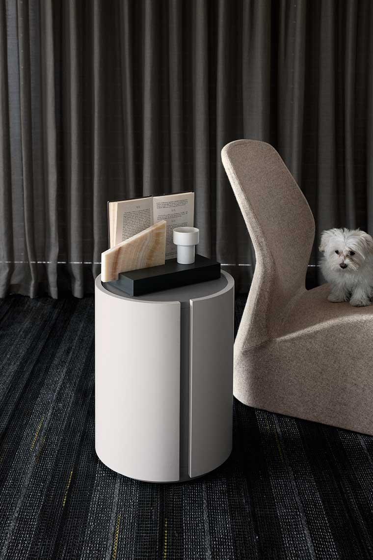 Round veneer bedside table with doors | Rim by ALF Dafre