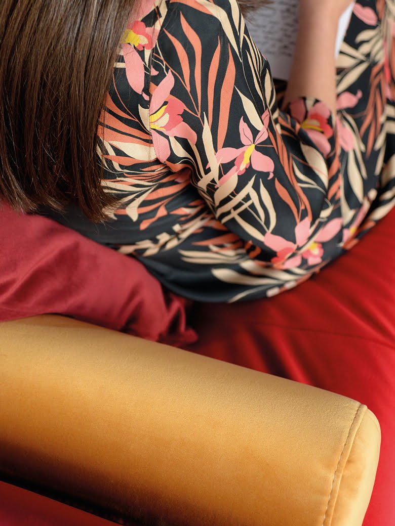 Elegant Day Bed from Mater Familias collection, symbolizing women's heritage and Matera's culture; features comfortable padding and embracing frame for a unique comfort experience. | Mater Familias by Calia Italia