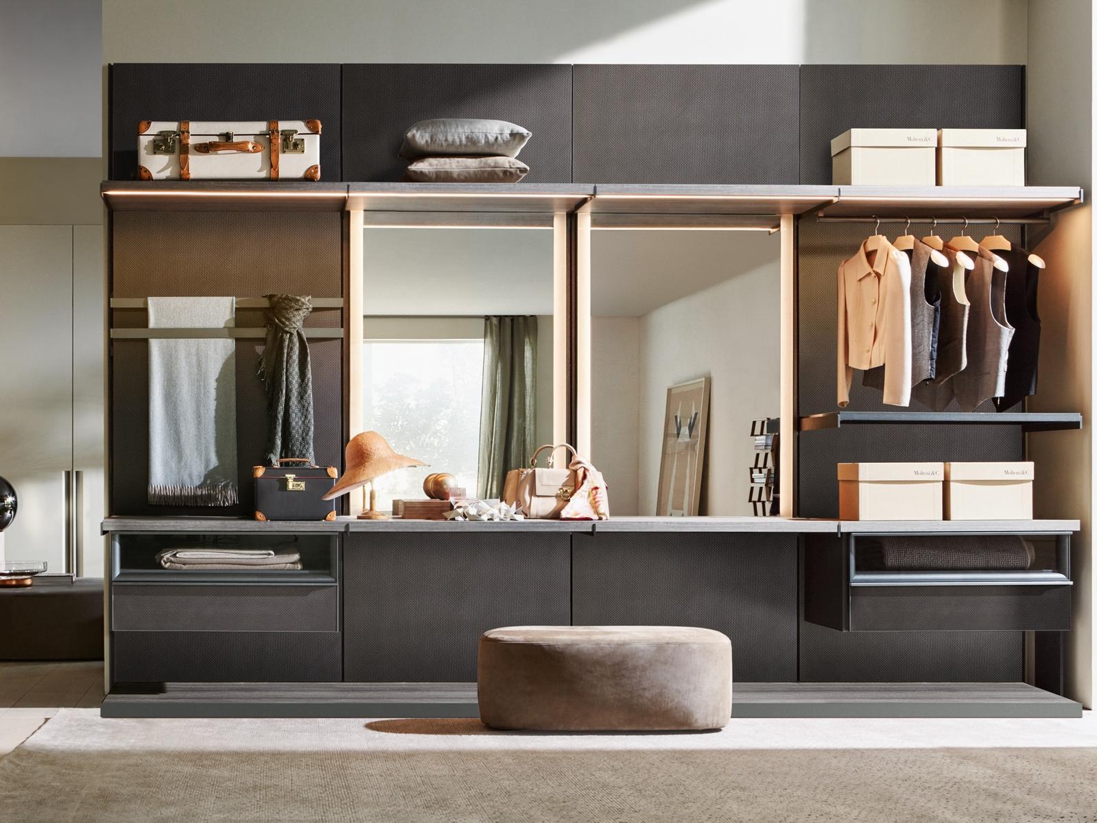 Sectional wooden walk-in wardrobe | Master Dressing by Molteni