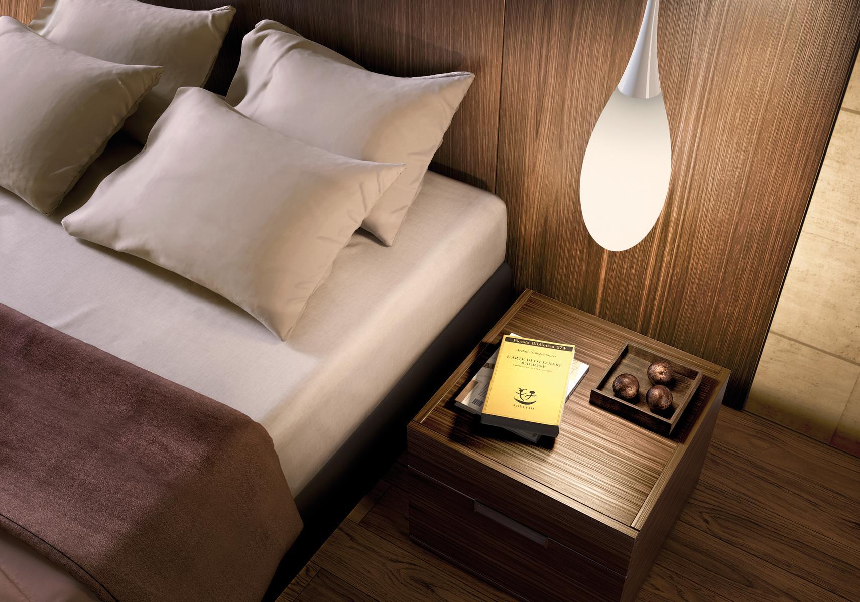 Polyethylene pendant lamp | Spillo by Kundalini