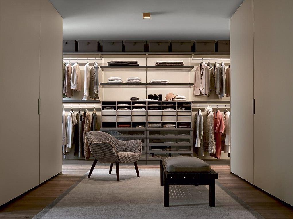 Sectional walk-in wardrobe | Ubik by Poliform