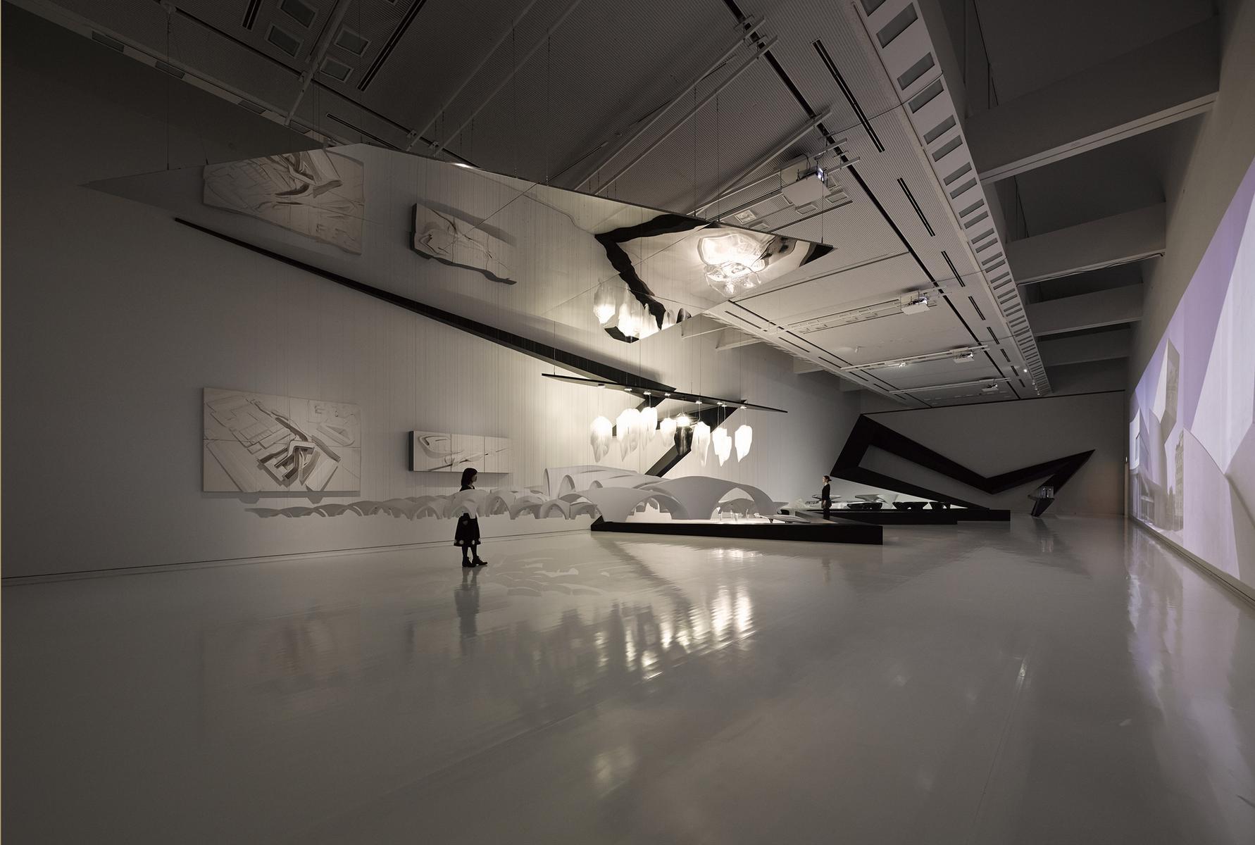 Lentiflex® and Cristalflex® Pendant lamp | Aria by Slamp