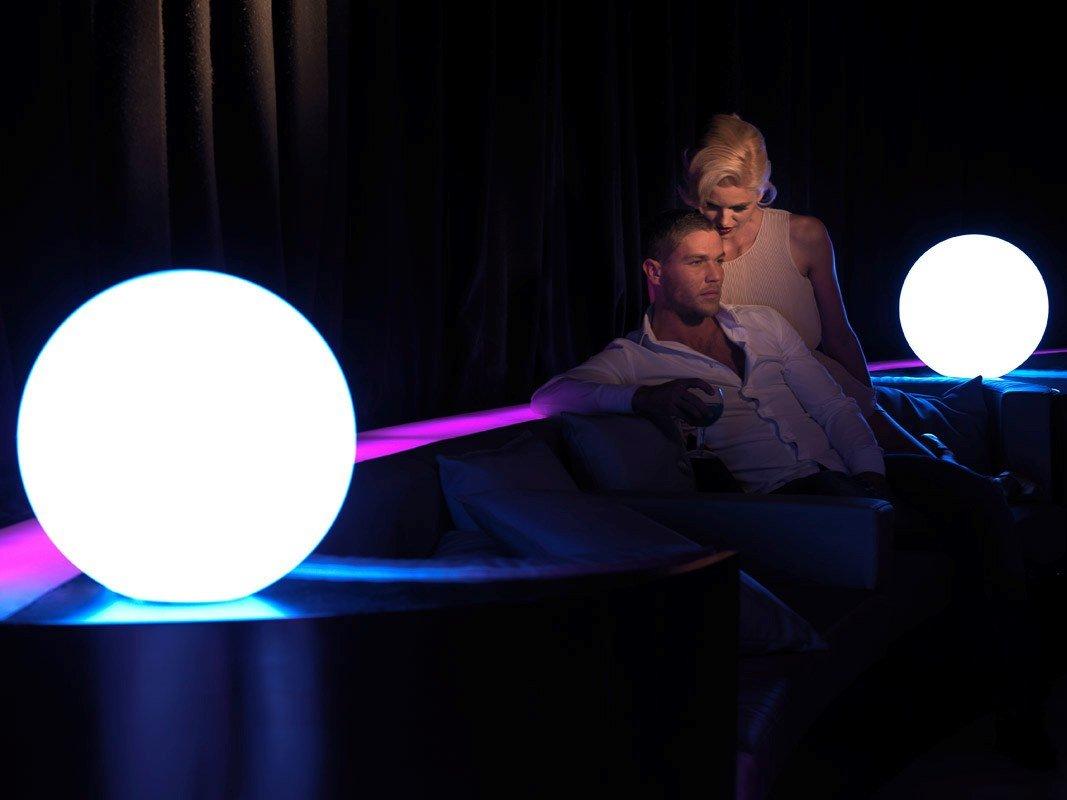 LED polyethylene floor lamp | Bubbles by Vondom