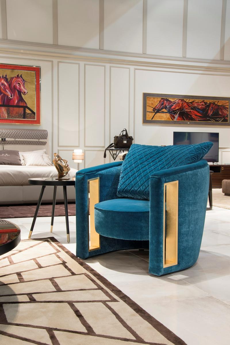 Upholstered velvet armchair with armrests | Rachele by Formitalia