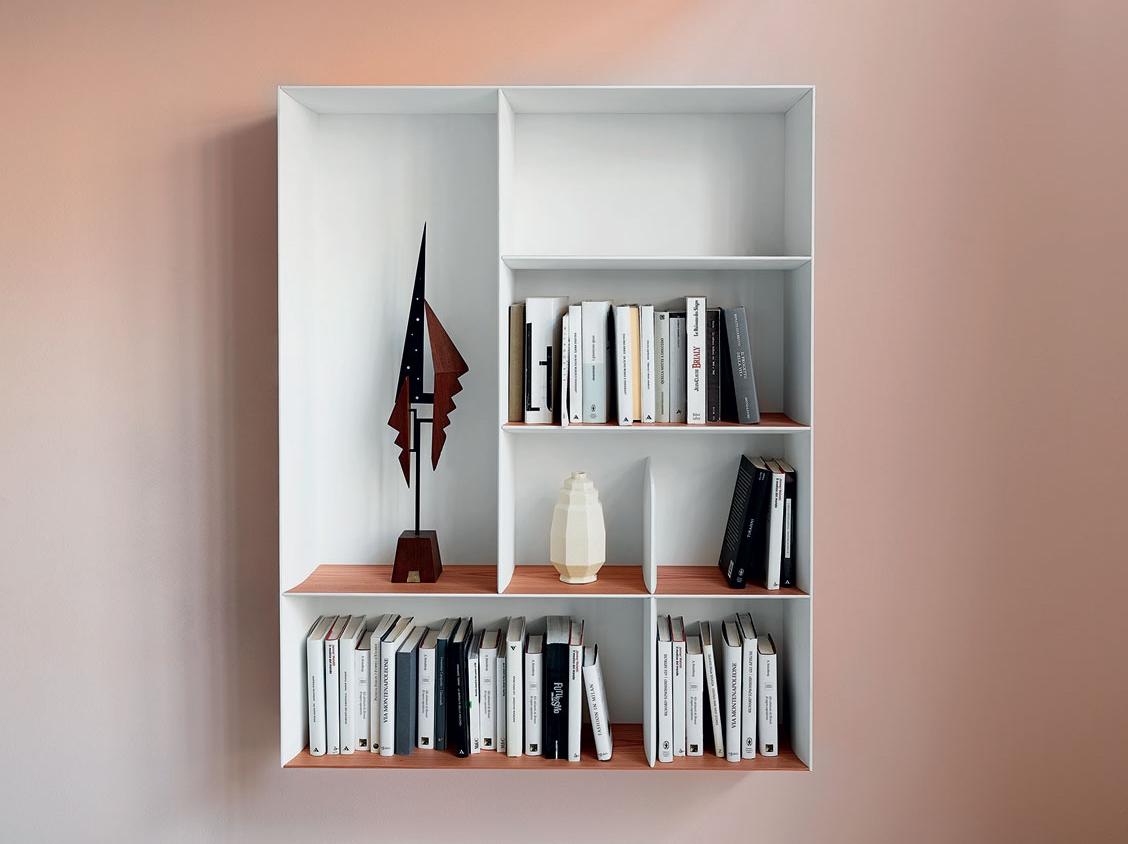 Floating multi-layer wood bookcase | D.357.2 by Molteni