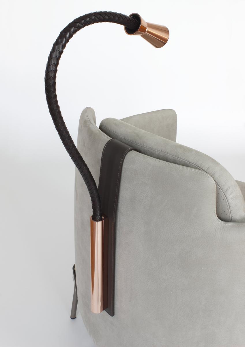 LED desk lamp with USB charging | G+t Battery by Contardi