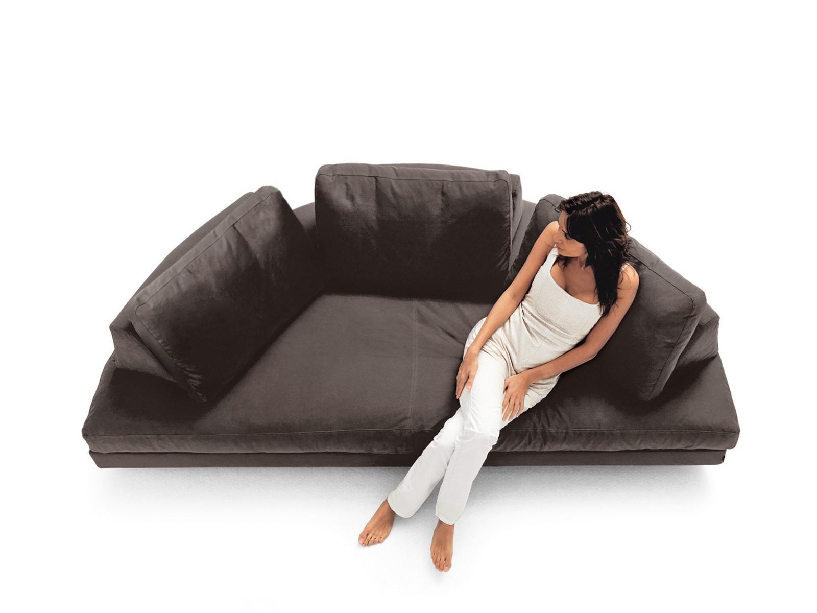 Sectional sofa | Fly by Dema