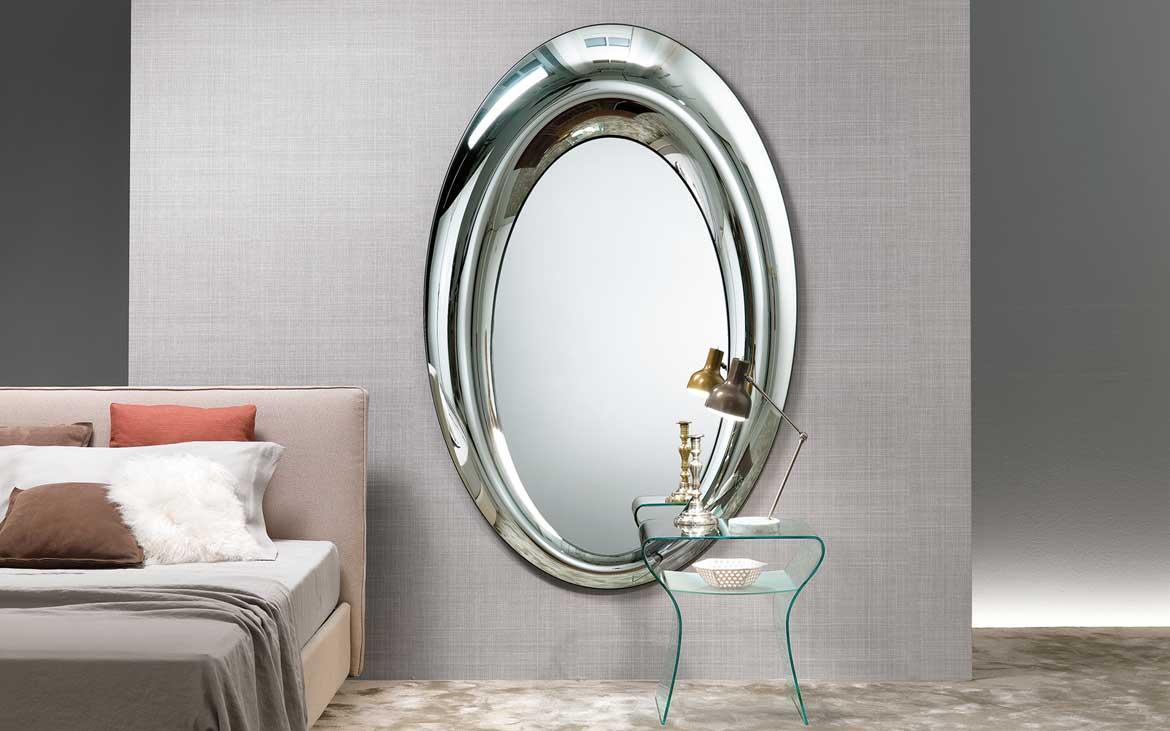 Oval mirror | Mary by Fiam