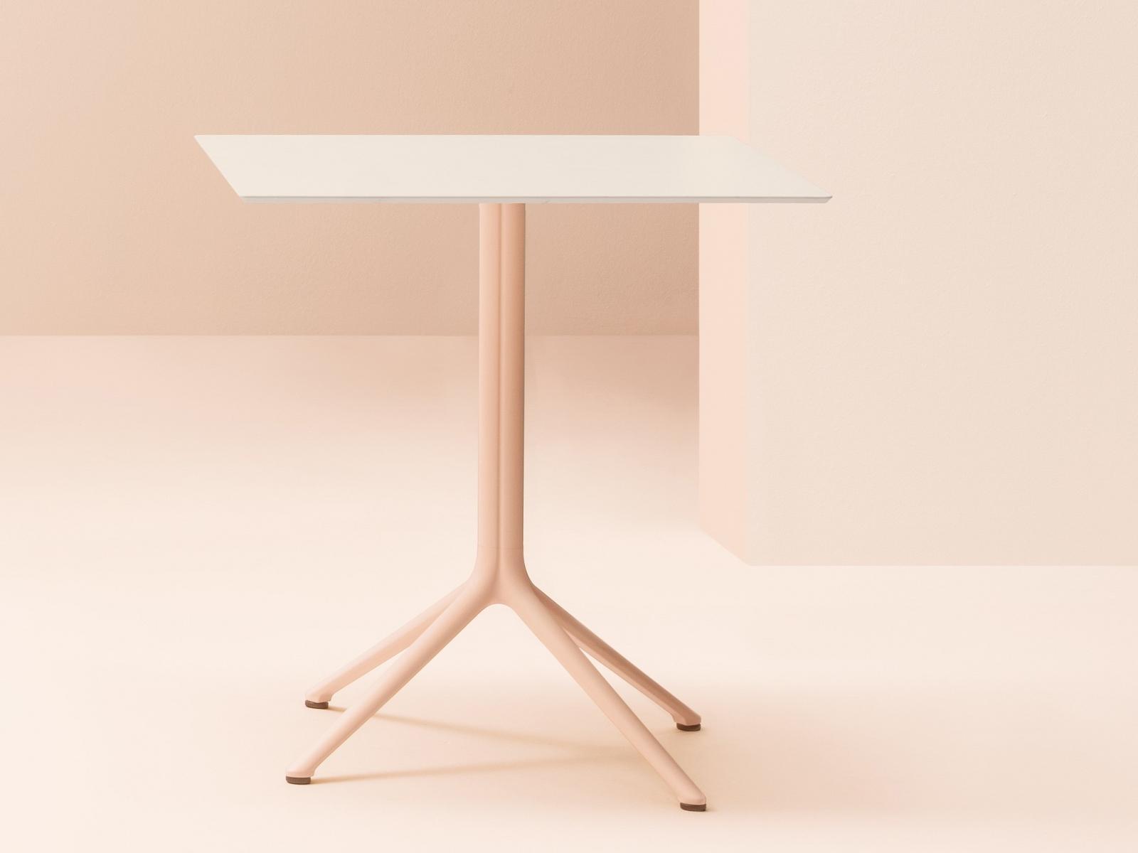 Aluminium table with 4-star base | Elliot 5475 by Pedrali