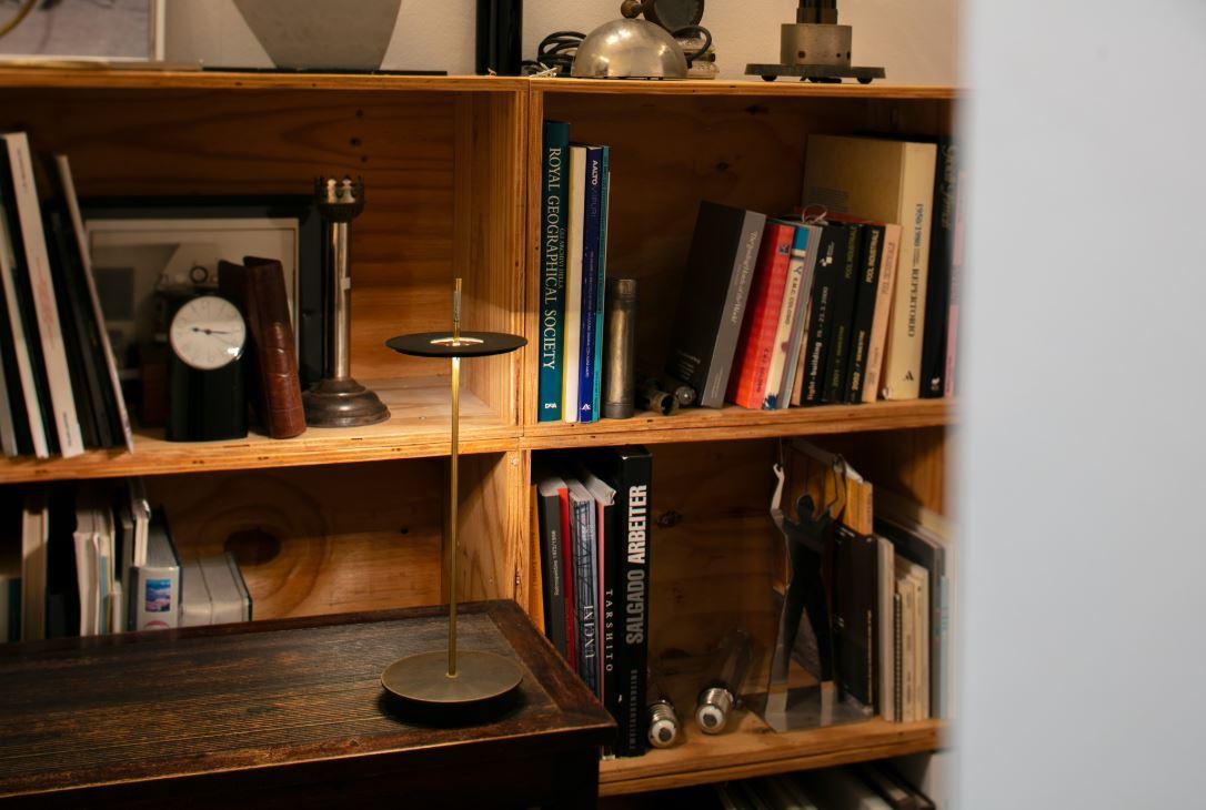 LED cordless brass table lamp | Giulietta Be T by Catellani & Smith