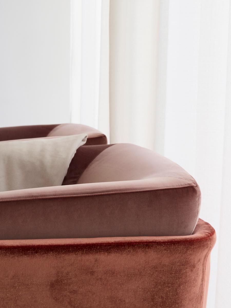 Upholstered fabric armchair with armrests | Allure by Capital Collection