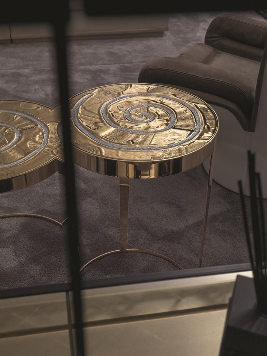 Round metal coffee table | Amadeus by Longhi
