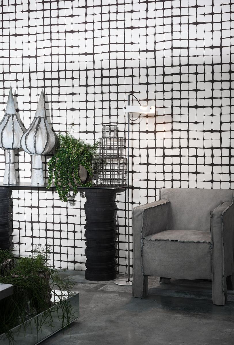 Leather easy chair | Summer Arms by Baxter