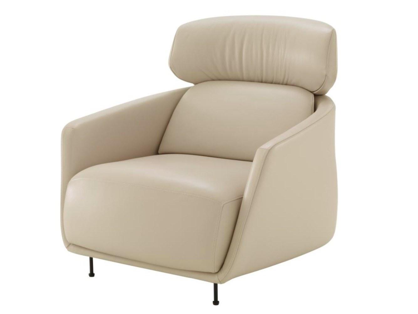 Leather armchair with headrest | Okura by Ligne Roset