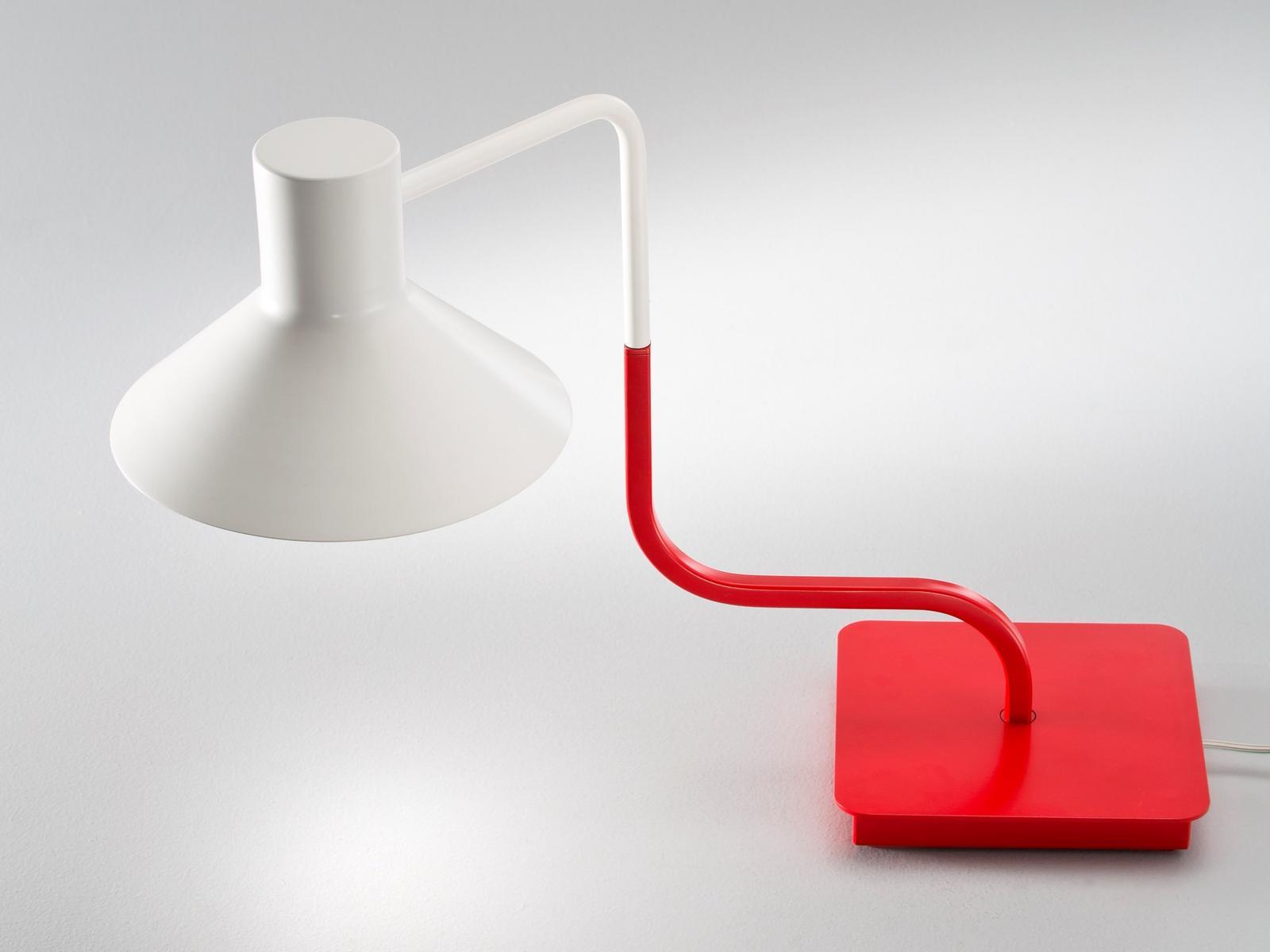 LED adjustable iron table lamp | Sister by Zava