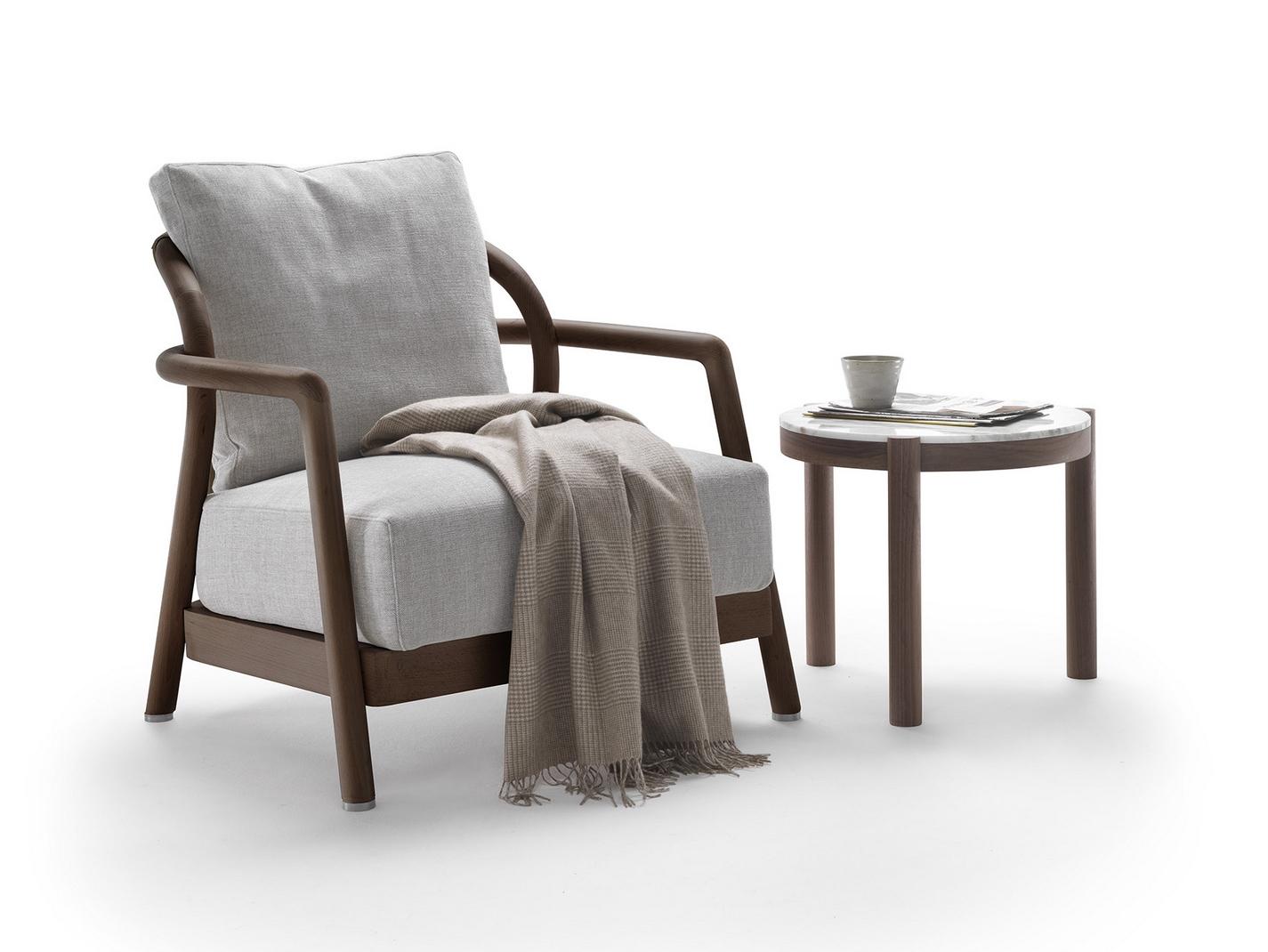 Fabric armchair with armrests | Alison by Flexform