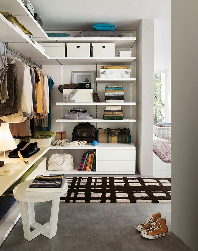 Corner melamine walk-in closet | Store by ALF Dafre