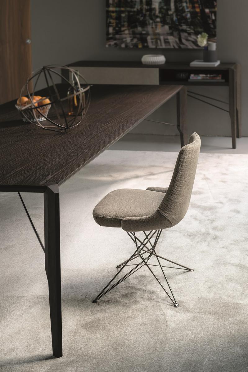 Upholstered chair | Athena by Arketipo