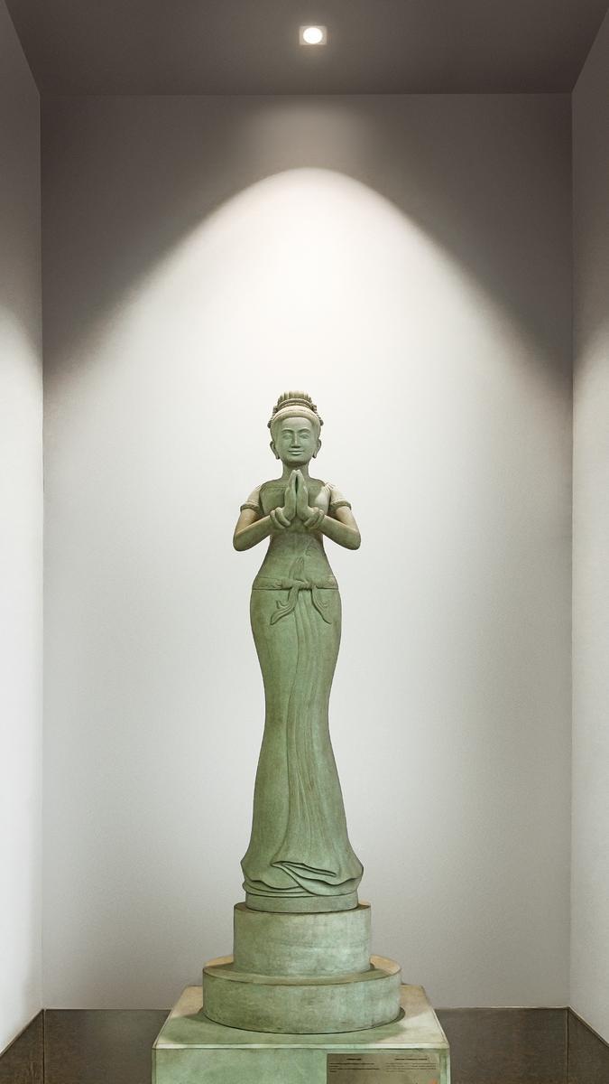 LED square aluminium spotlight | Dot Square Tilt by Arkoslight