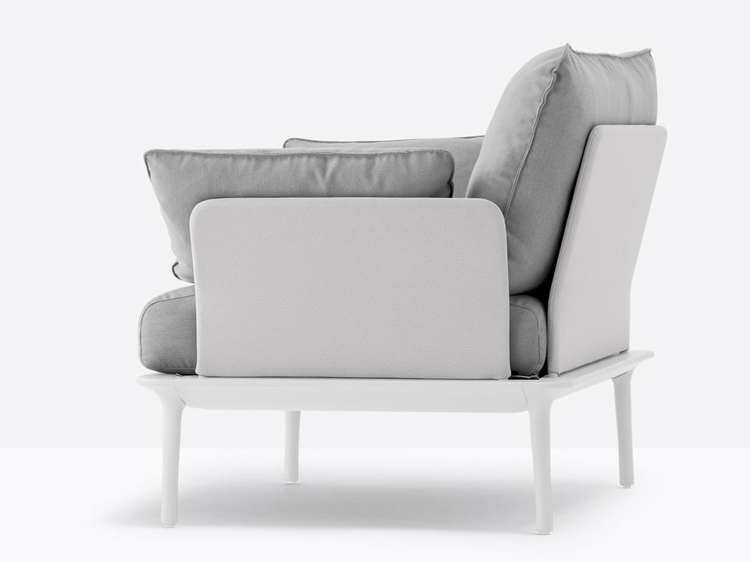 Upholstered fabric garden armchair with armrests | Reva Reva_p by Pedrali