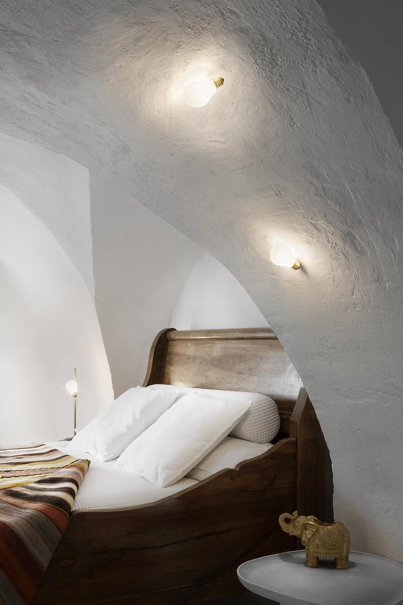 LED brass table lamp | Idea by Slamp