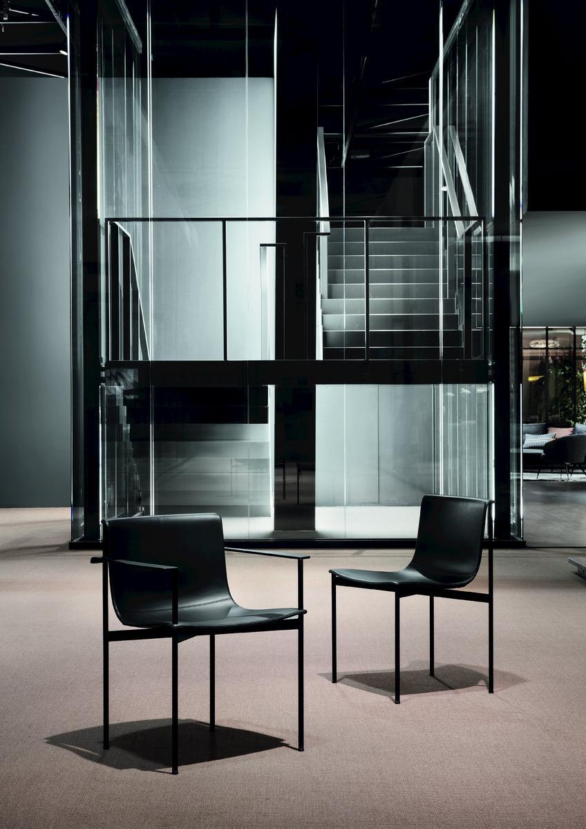 Chair with armrests | Ombra by Lema