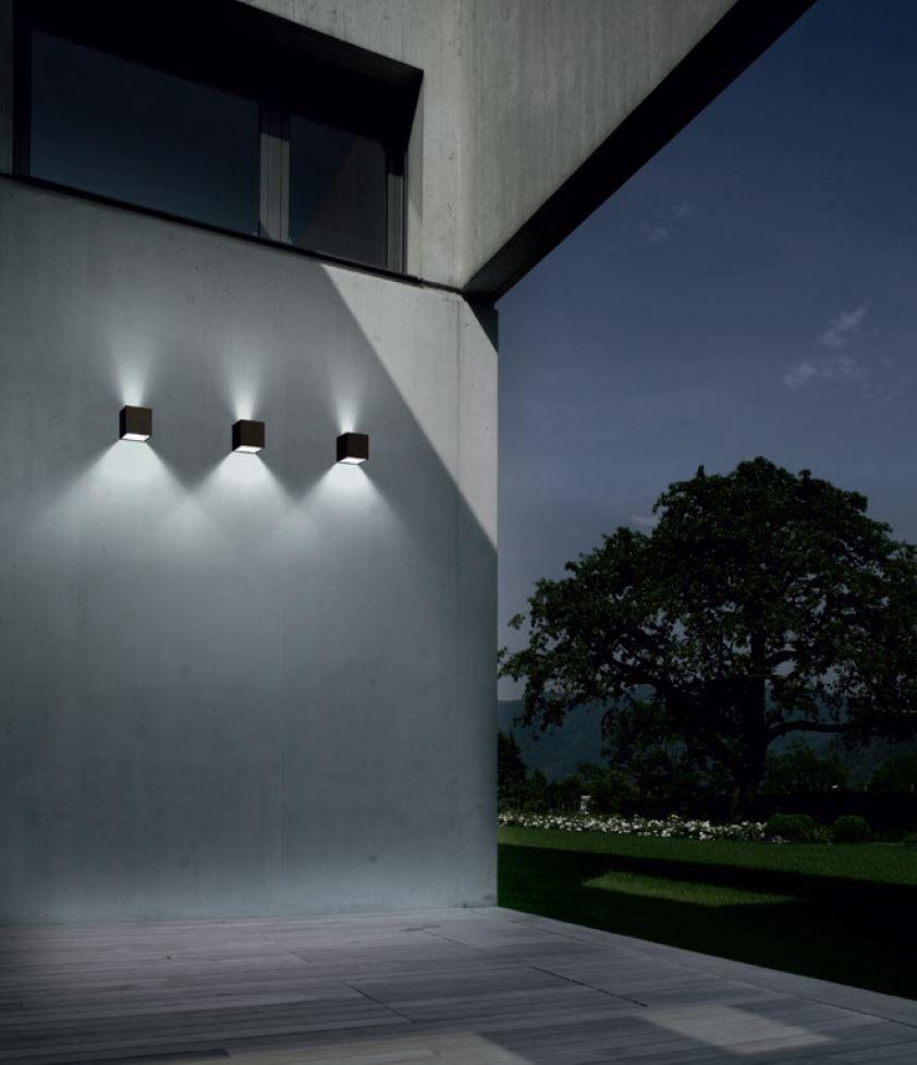 LED direct-indirect light outdoor wall lamp | Draco by Panzeri
