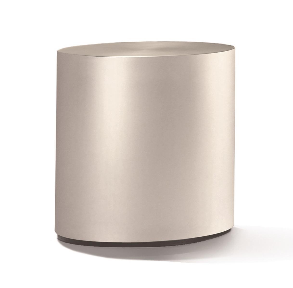 Round metal coffee table | Moon by Longhi