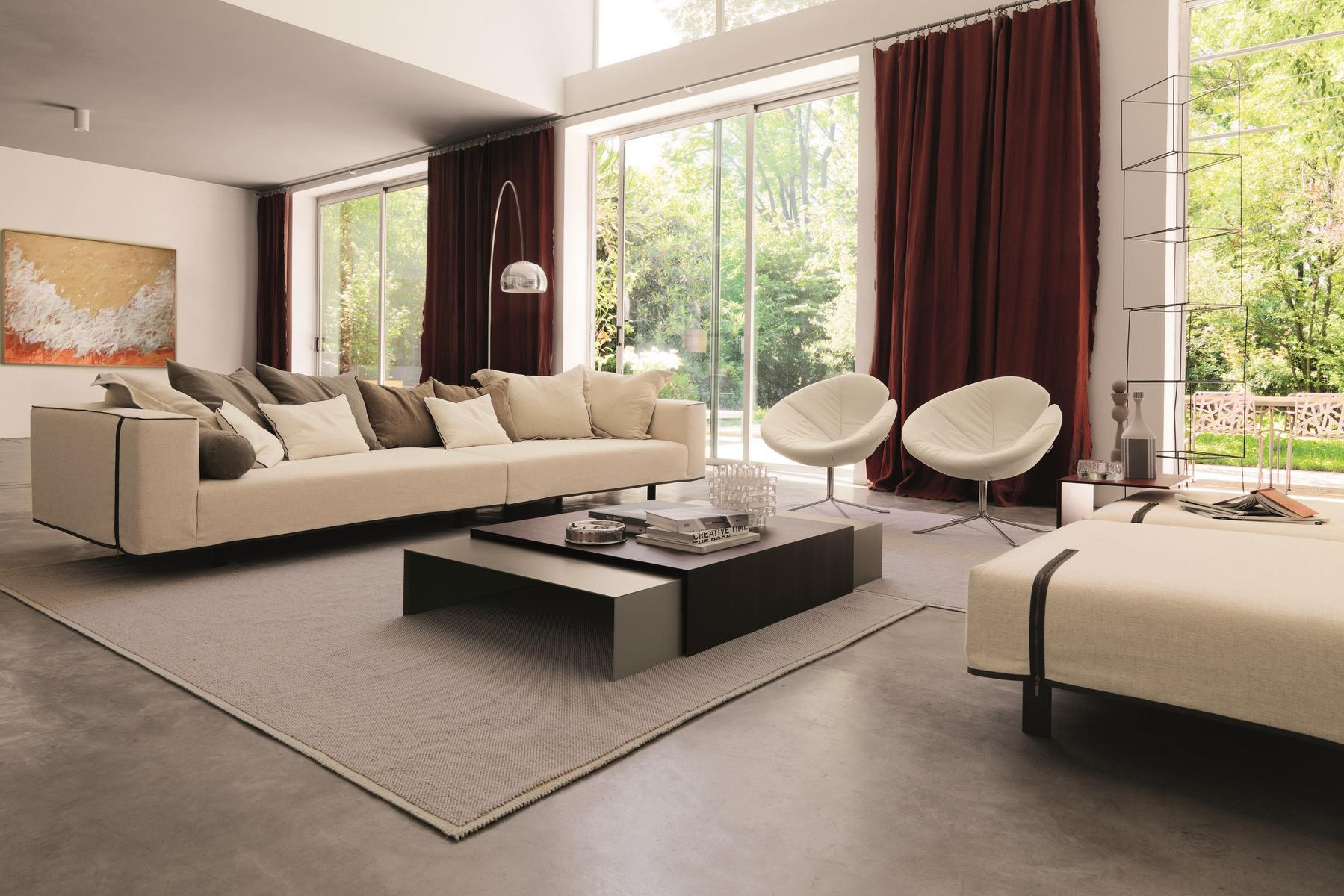 Aluminium coffee table | Zerocento by Desiree