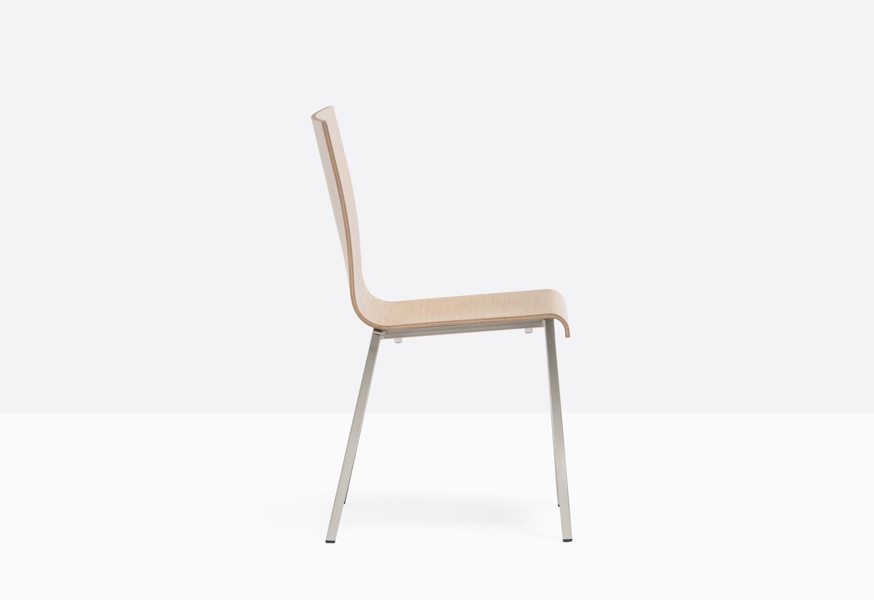Stackable chair with armrests | Kuadra 1301 by Pedrali