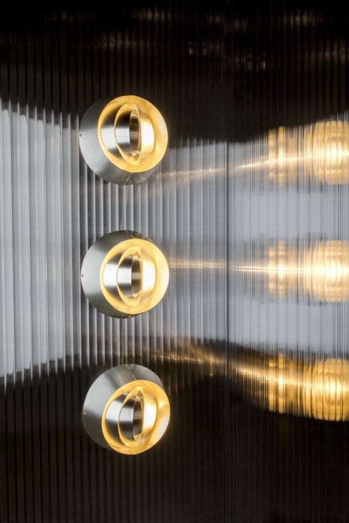 Metal pendant lamp in a contemporary style | Curve by Tom Dixon