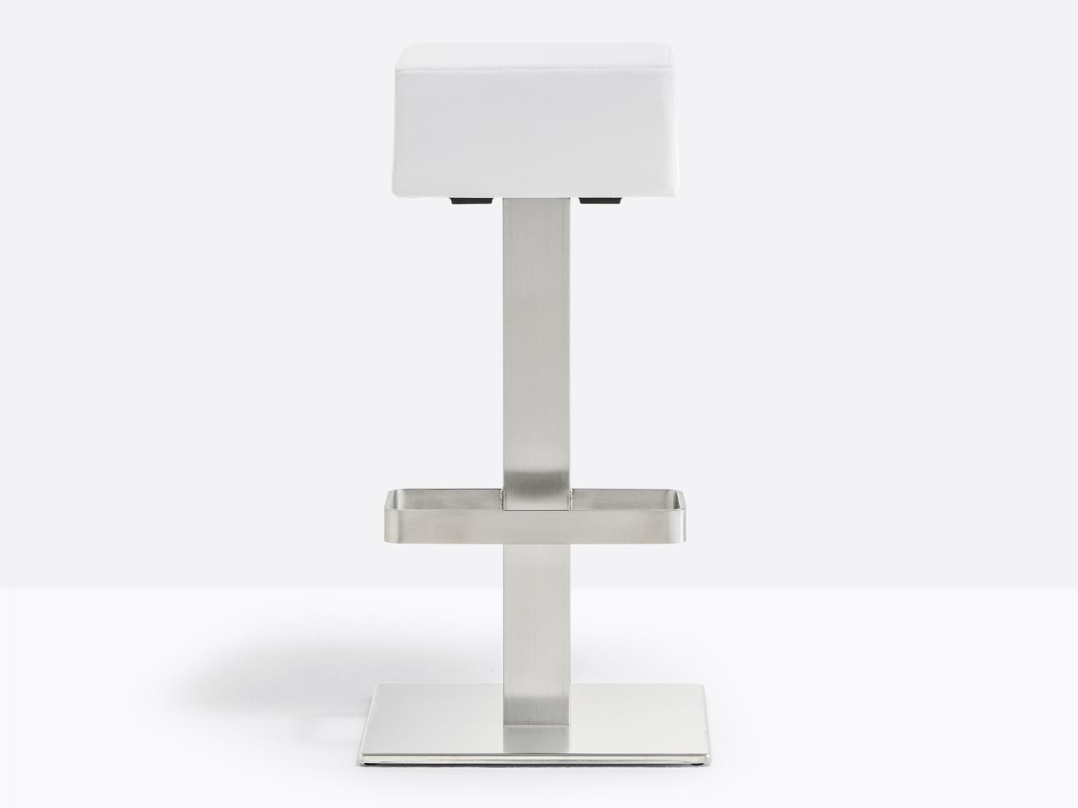 High leather stool with footrest | Hx 4446 by Pedrali