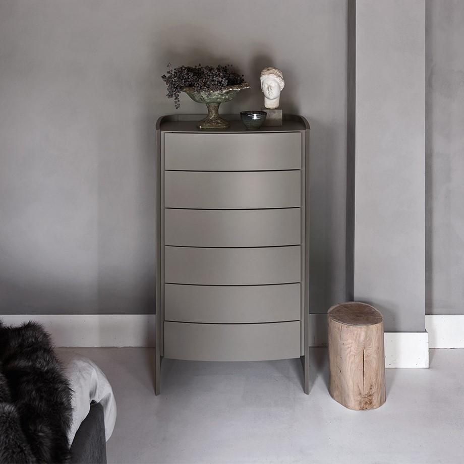 Rounded lacquered chest of drawers with integrated handles | Adj by ALF Dafre