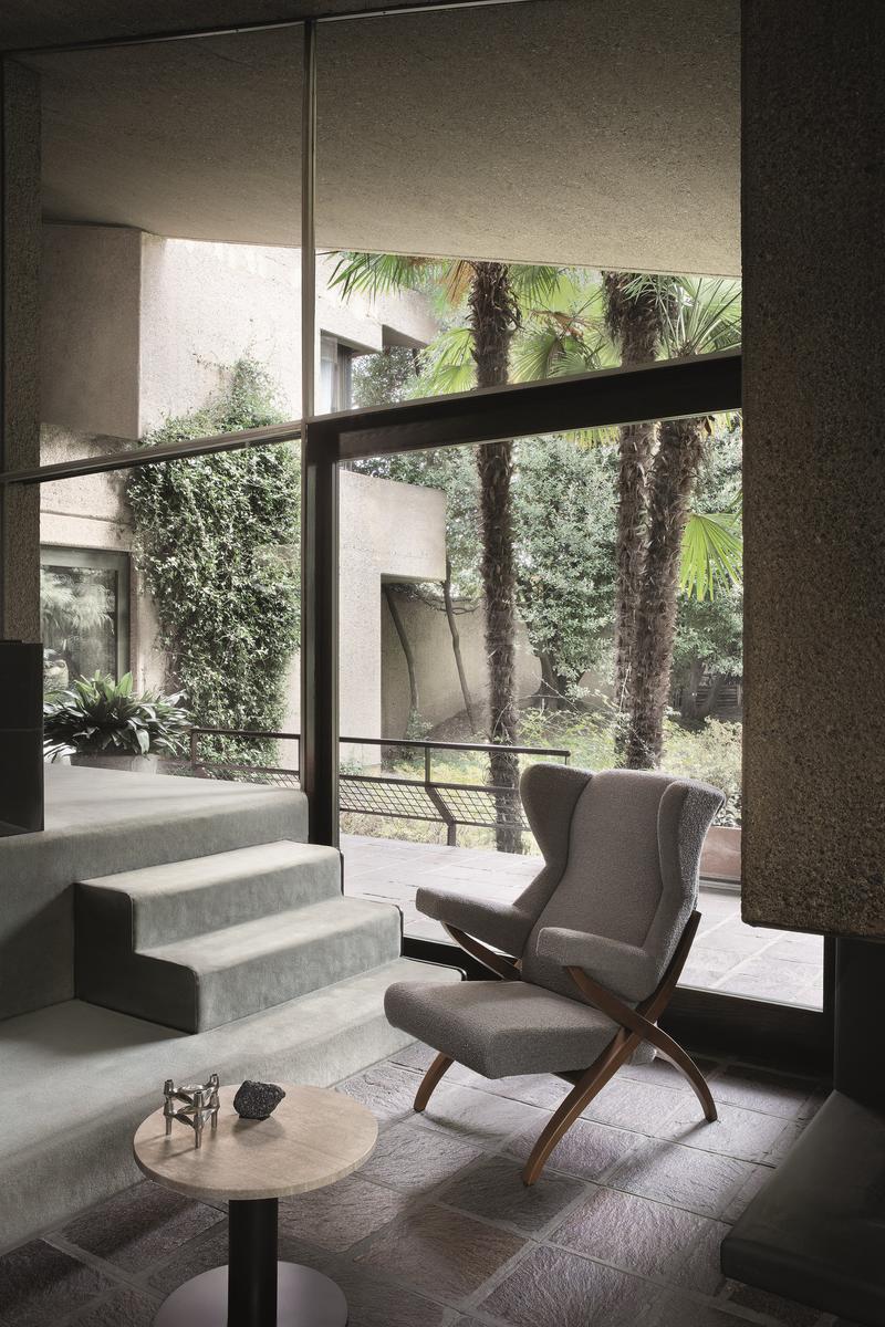 Fabric armchair with armrests | Fiorenza by Arflex