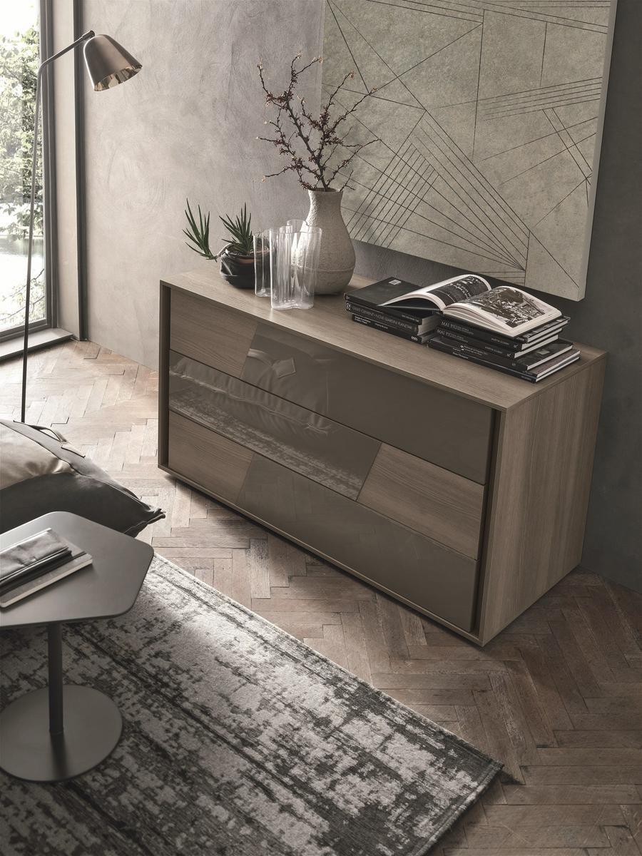 Oak chest of drawers with integrated handles | Kross by Tomasella