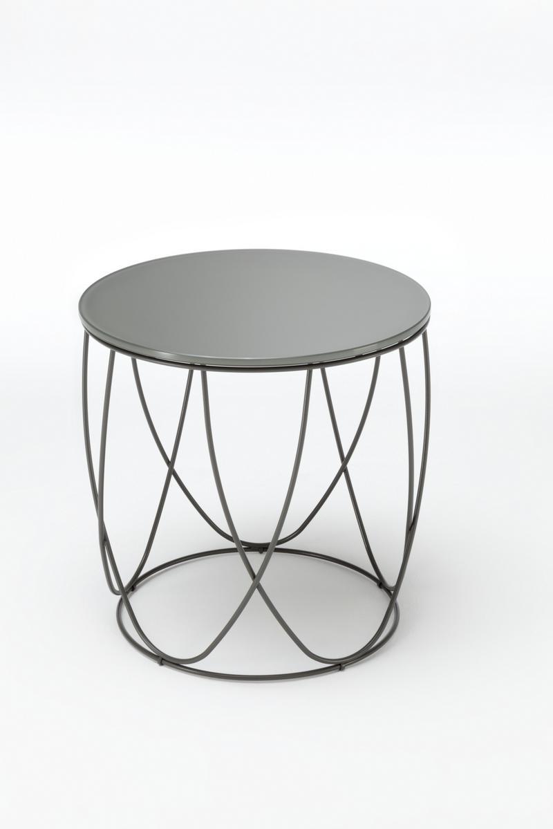 Round glass and steel coffee table | 8770 by Rolf Benz
