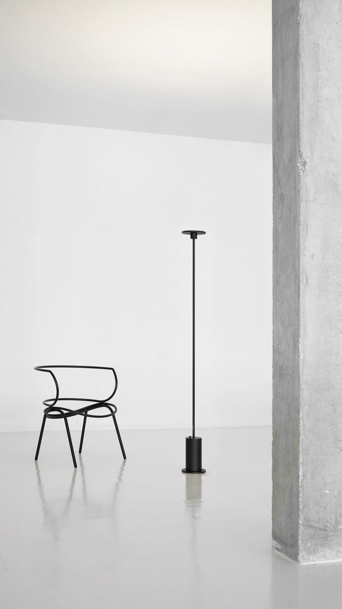 LED aluminium floor lamp with dimmer | Up by Arkoslight
