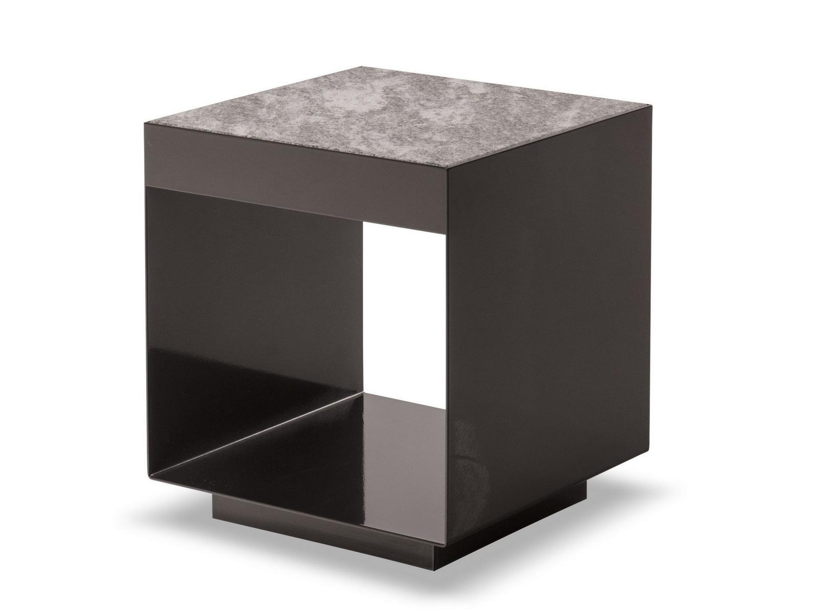 Outdoor side table | Elliott Outdoor by Minotti